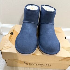 Koolaburra Navy Short Shearling-Lined Boot